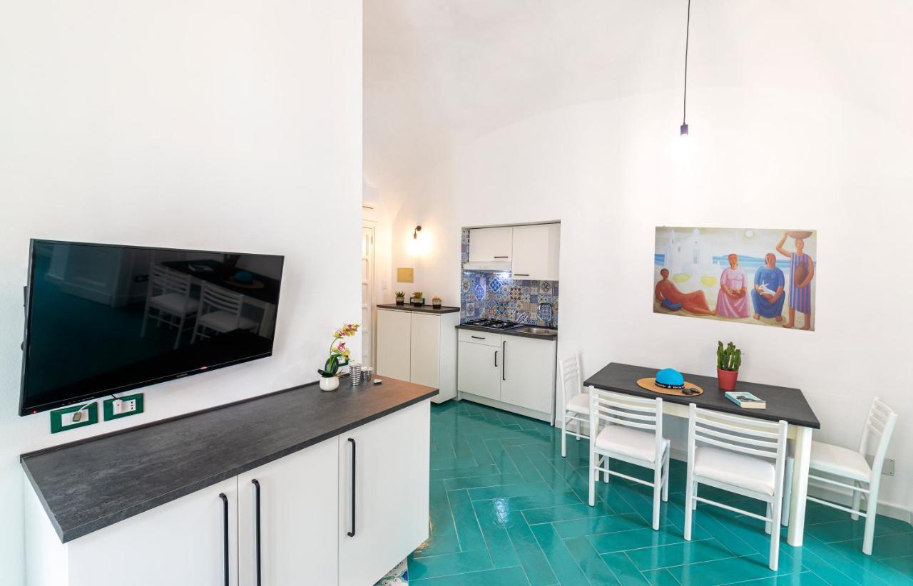 Ischia Domus Apartment Luaran gambar